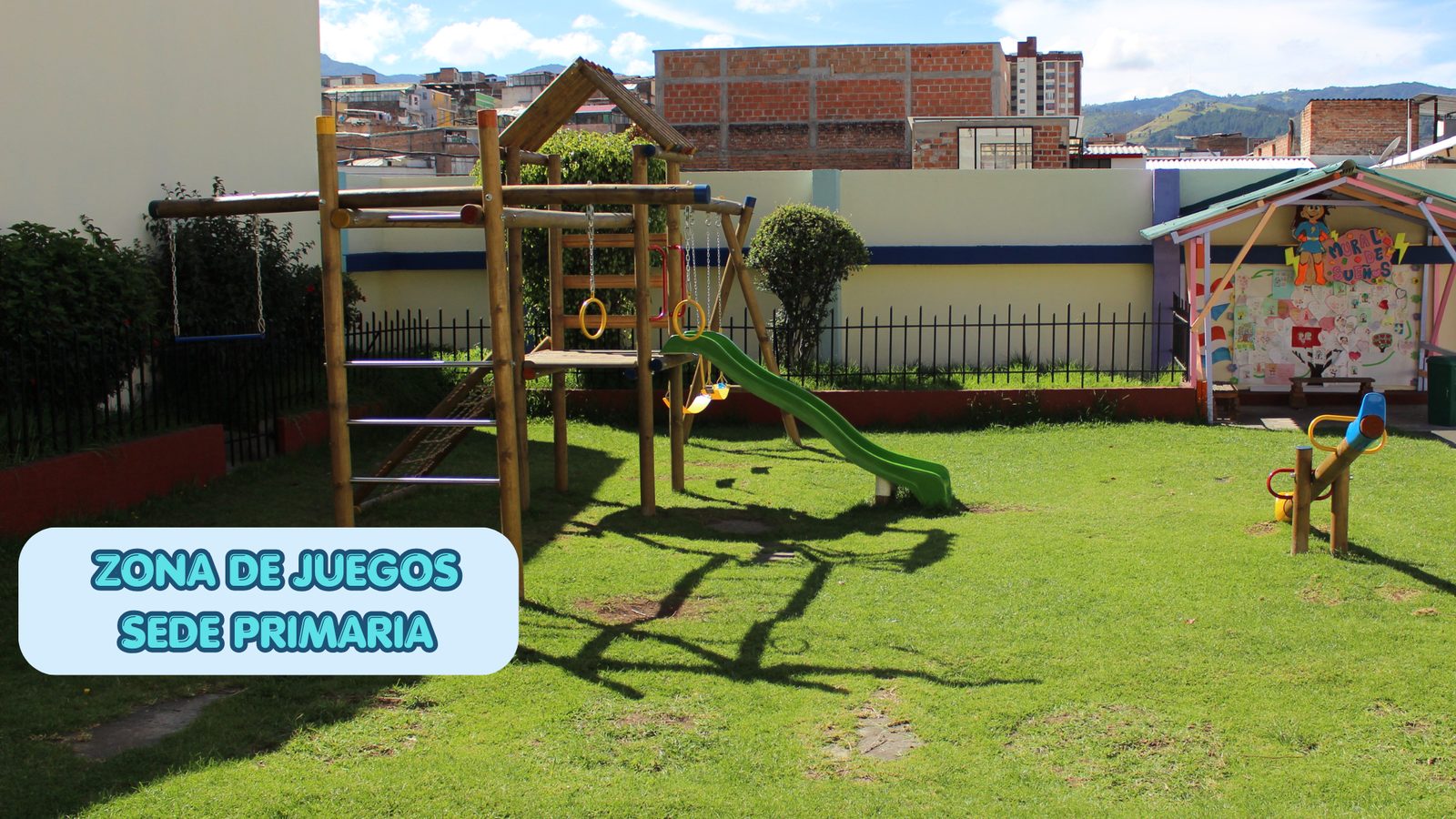 Zona de juegos de la sede primaria
